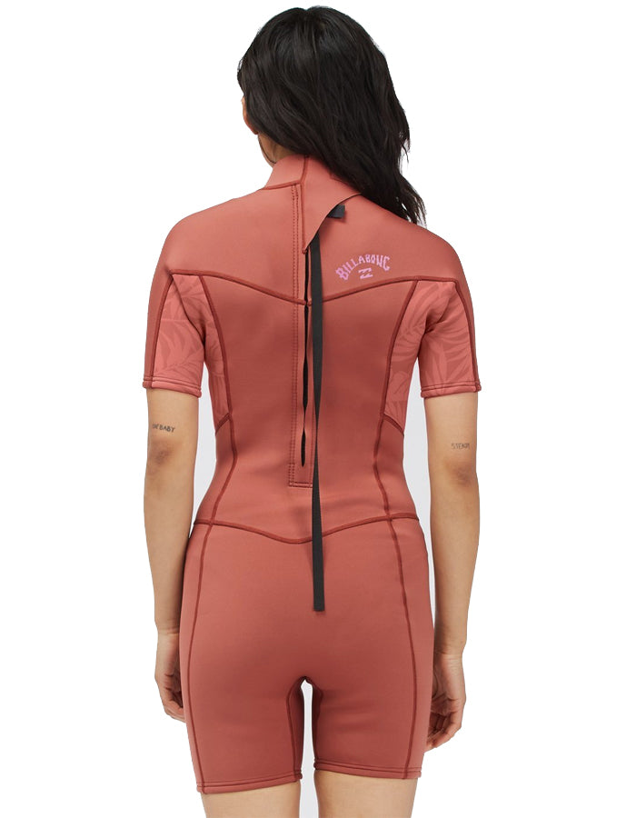 BILLABONG SYNERGY 2/2 SHORT SLEEVE BACK ZIP RED CLAY
