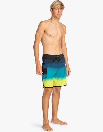  BILLABONG 73 FADE PRO PERFORMANCE BOARSHORTS 19"