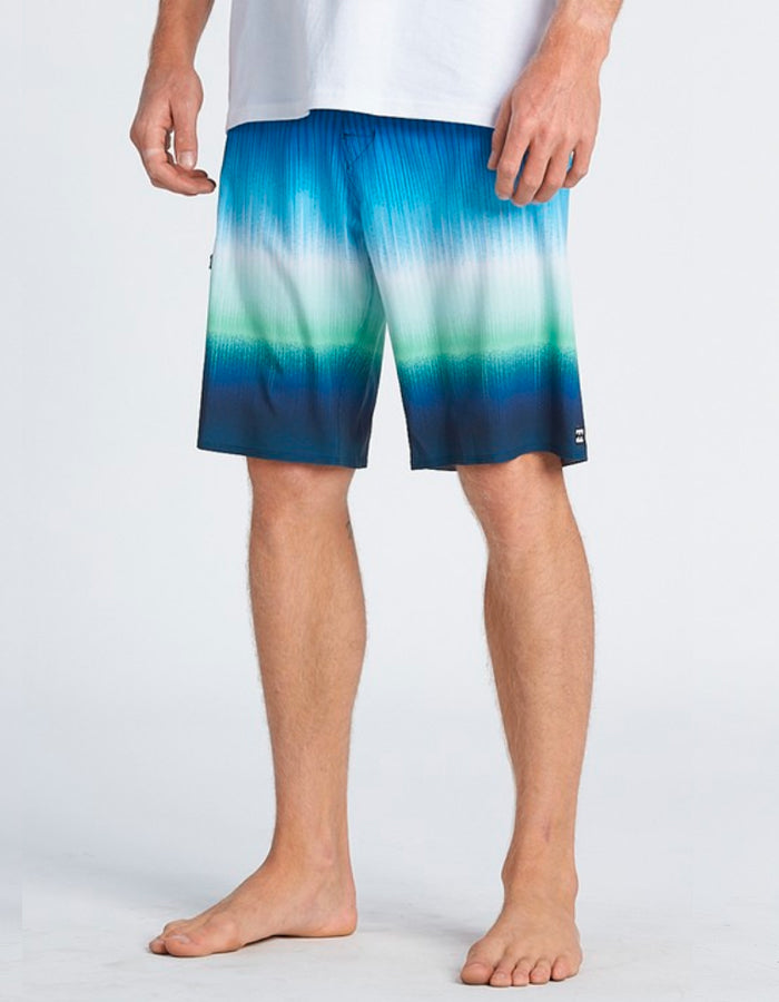  BILLABONG BOARDSHORTS FLUID AIRLITE PERFORMANCE NEO GREEN 20"