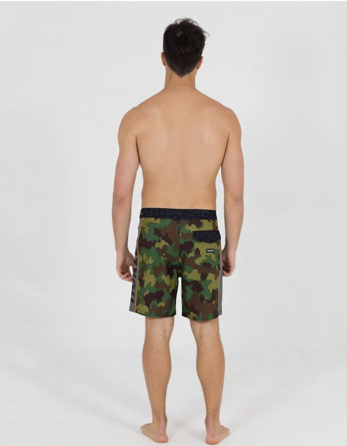  HURLEY PHANTOM FASTLANE WOODLAND BOARDSHORT 18"