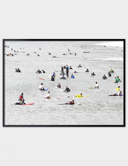  CROWDED LINEUP IN LEVANTO PHOTO PRINT