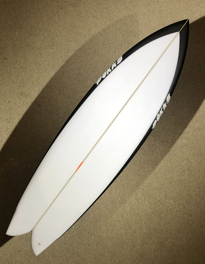  PUKAS 5'10" CHRIS CHRISTENSON PEGASO TWIN FIN BLACK