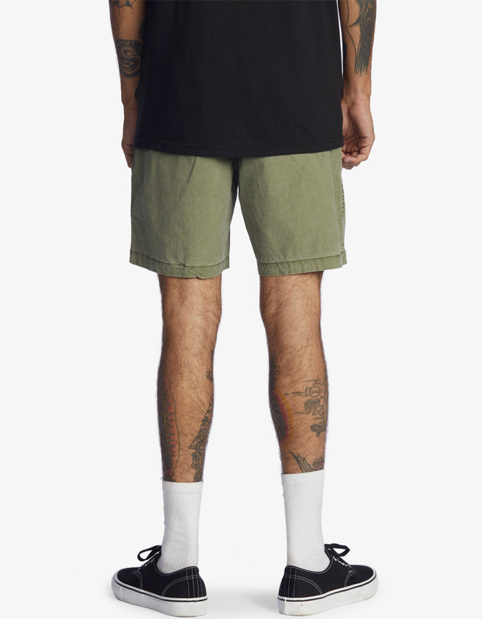  QUIKSILVER TAXER 17" ELASTICATED SHORTS FOUR LEAF CLOVER