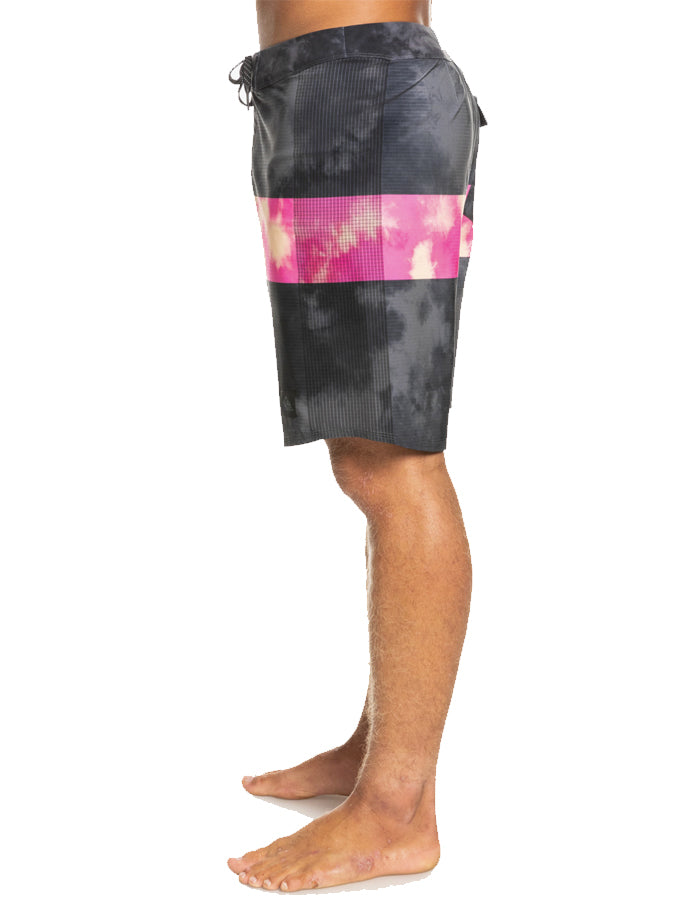  QUIKSILVER BOARDSHORT HIGHLITE ARCH 19" SHOCKING PINK