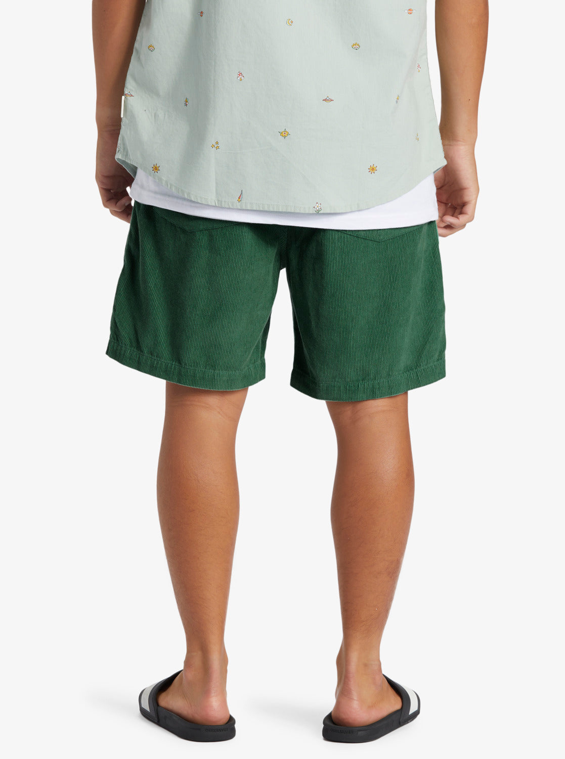  QUIKSILVER TAXER CORD SHORTS FROSTY BRUCE