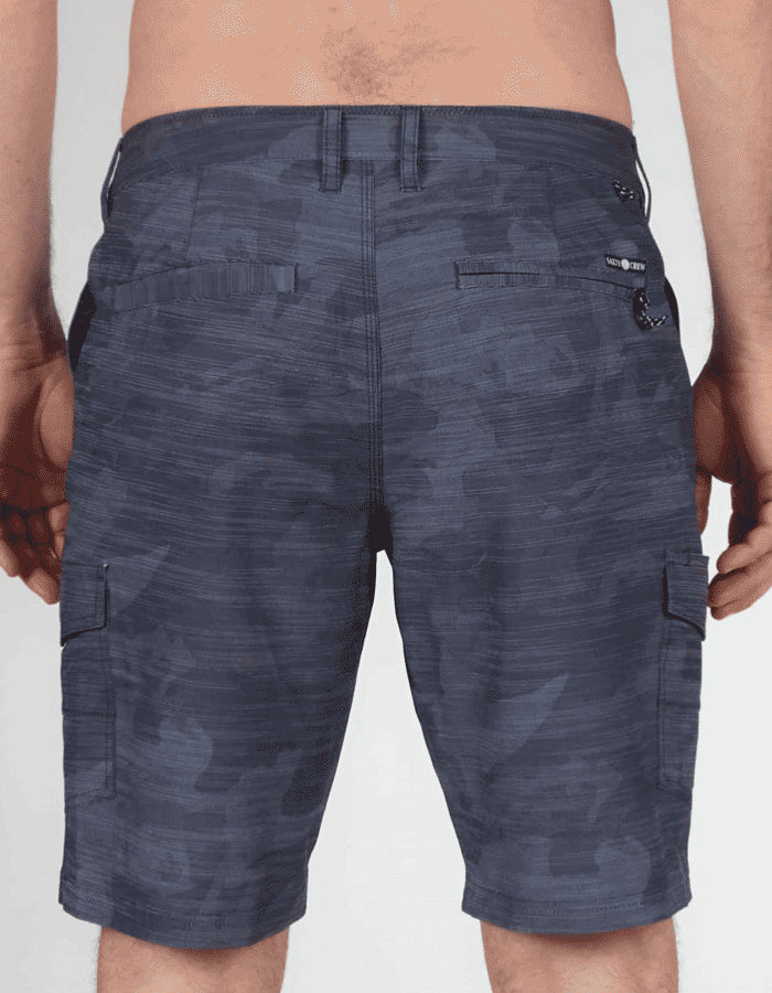  SALTY CREW DRIFTING 2 CARGO HYBRID WALKSHORT 20" BLACK CAMO