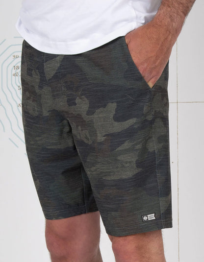  SALTY CREW DRIFTER 2 HYBRID WALKSHORT 19" CAMO