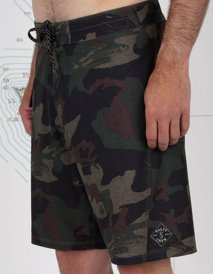  SALTY CREW LOW TIDE BOARDSHORTS 20" CAMO