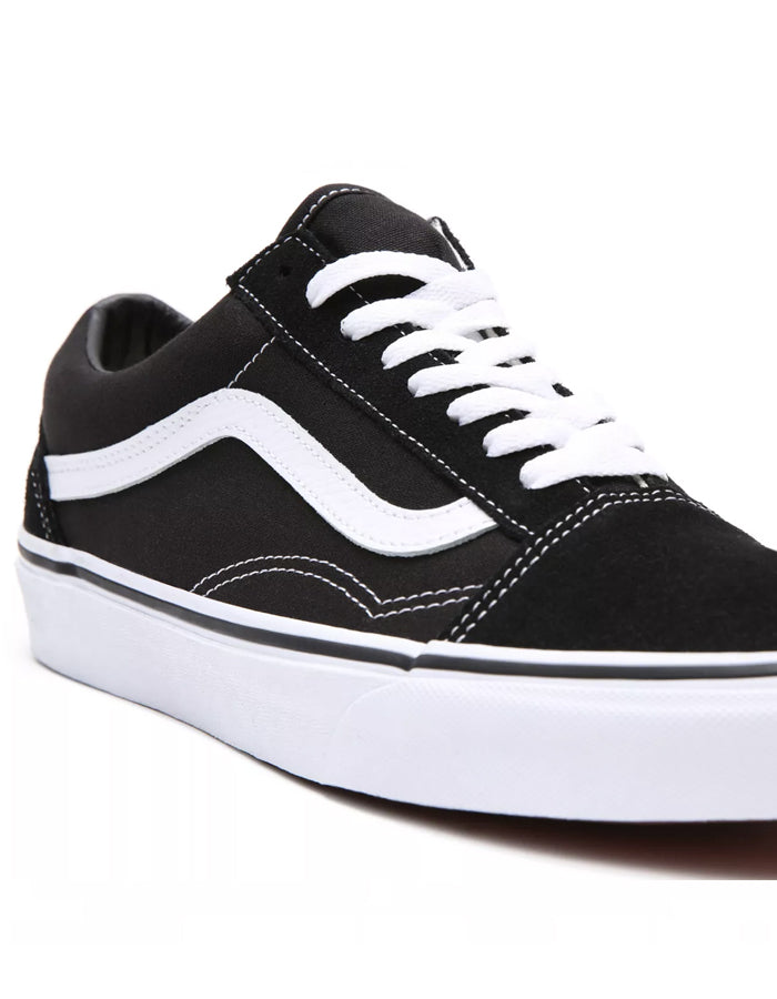  VANS OLD SKOOL SHOES BLACK WHITE