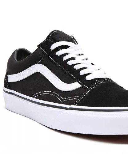  VANS OLD SKOOL SHOES BLACK WHITE