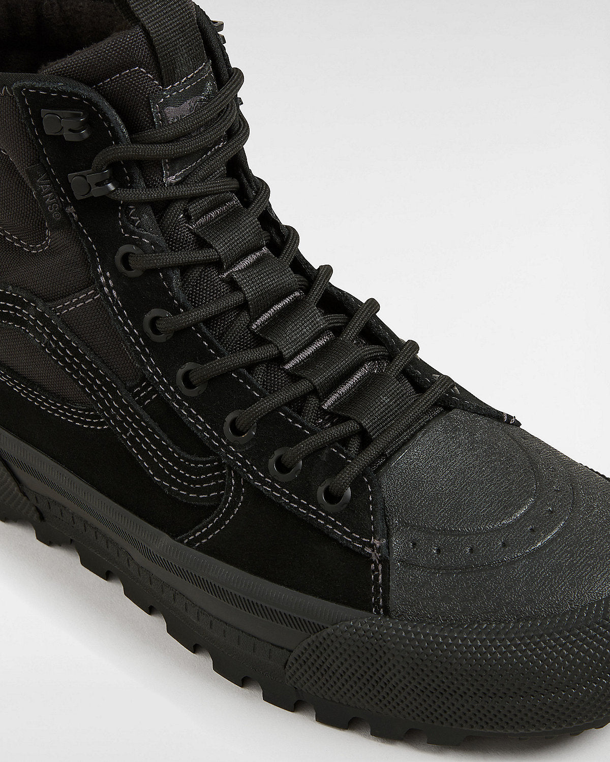  VANS SK8-HI GORE-TEX MTE-3 SHOES BLACKOUT BLACK