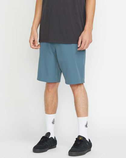  VOLCOM FRICKIN CROSS SHRED 20" SHORT HYBRID DARK SLATE